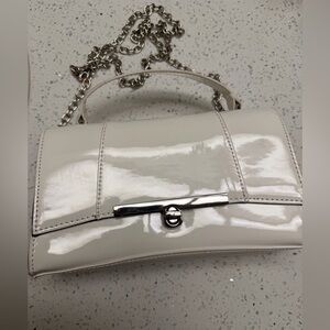 Elegant white Handbag